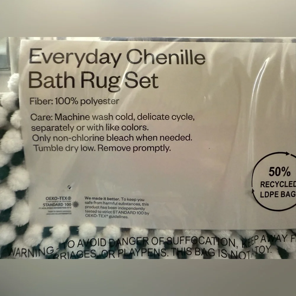 Room Essentials Chenille Bath Mat Set in Green and White NWT